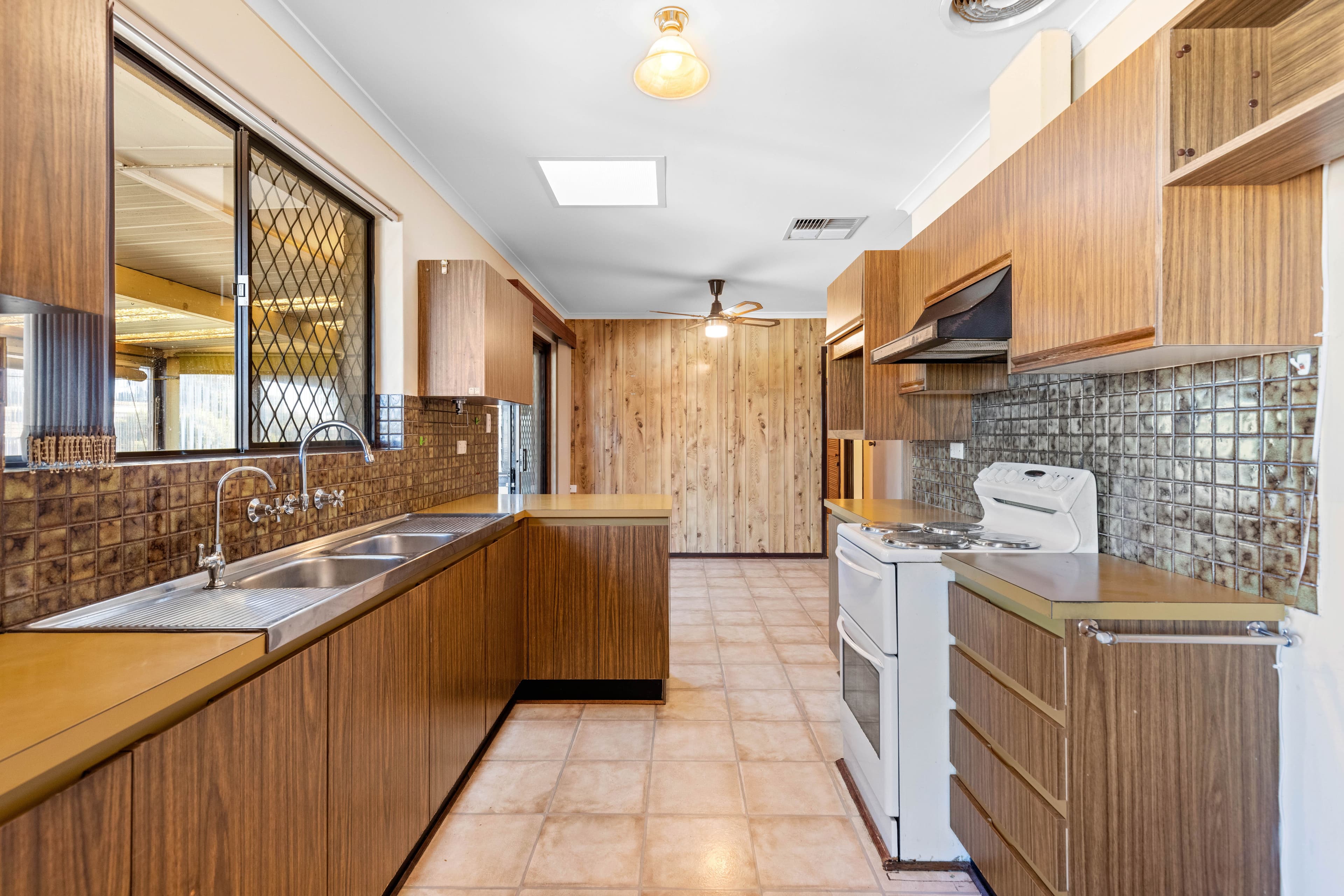 30 Vendale Drive, Flagstaff Hill SA 5159, Flagstaff Hill - Thumbnail 6
