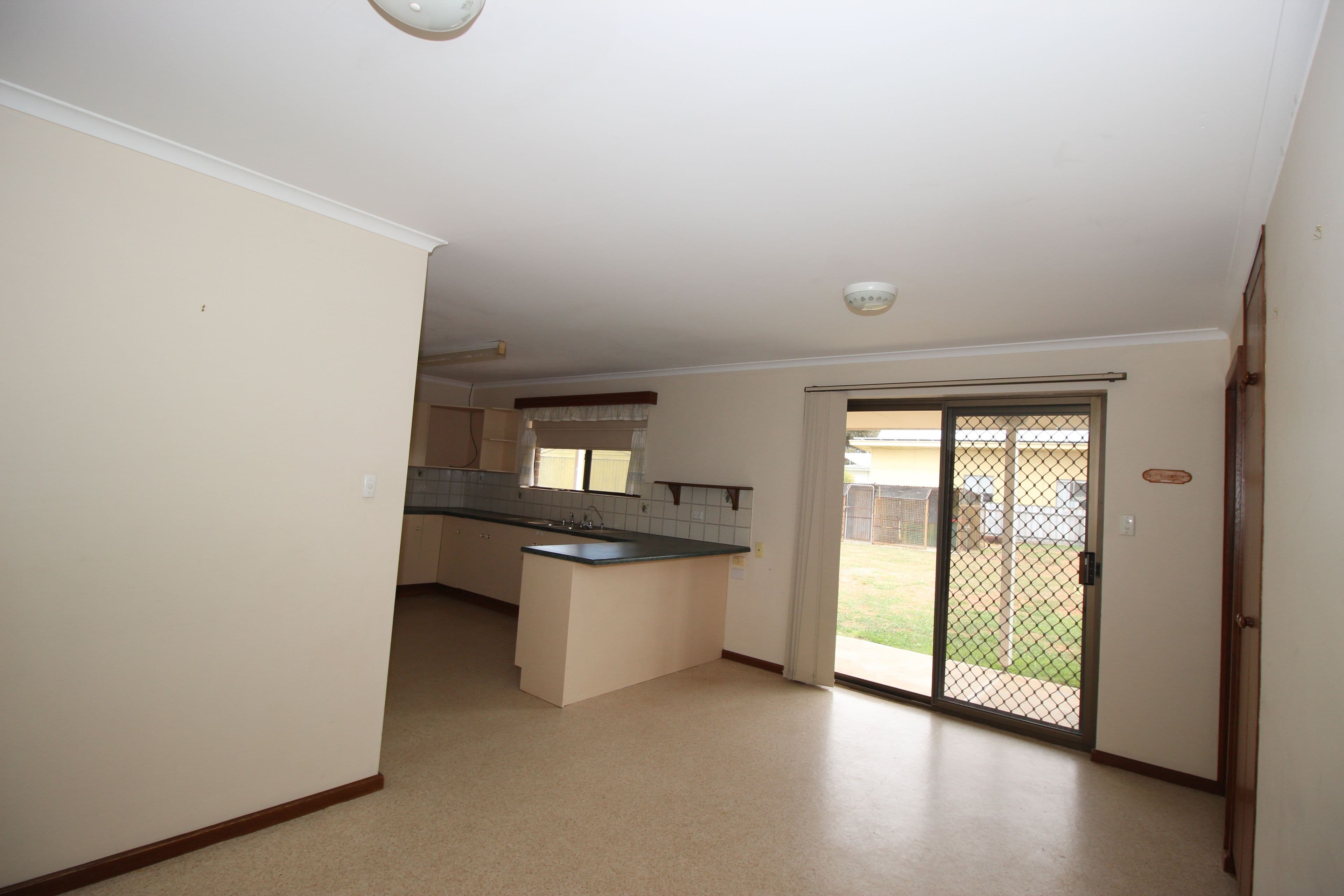 11 Third Street, Morgan SA 5320, Morgan - Thumbnail 4