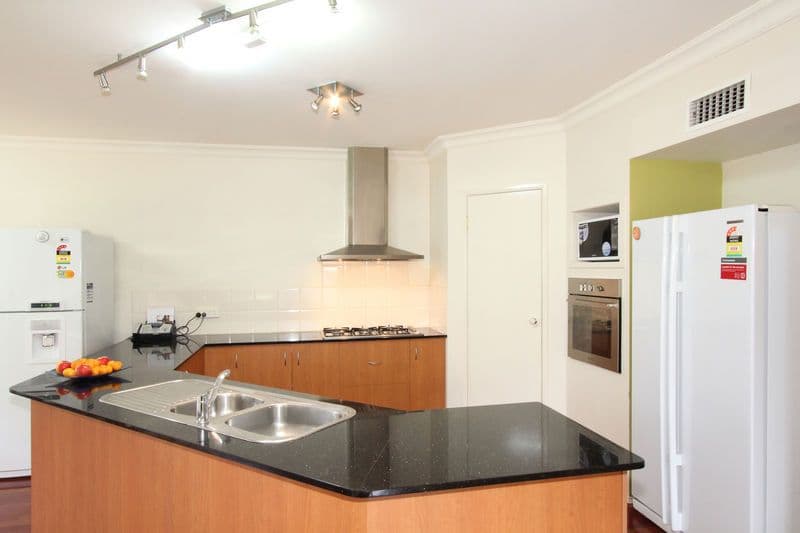 4 Reys Close, MORDIALLOC VIC 3195, Mordialloc - Thumbnail 4
