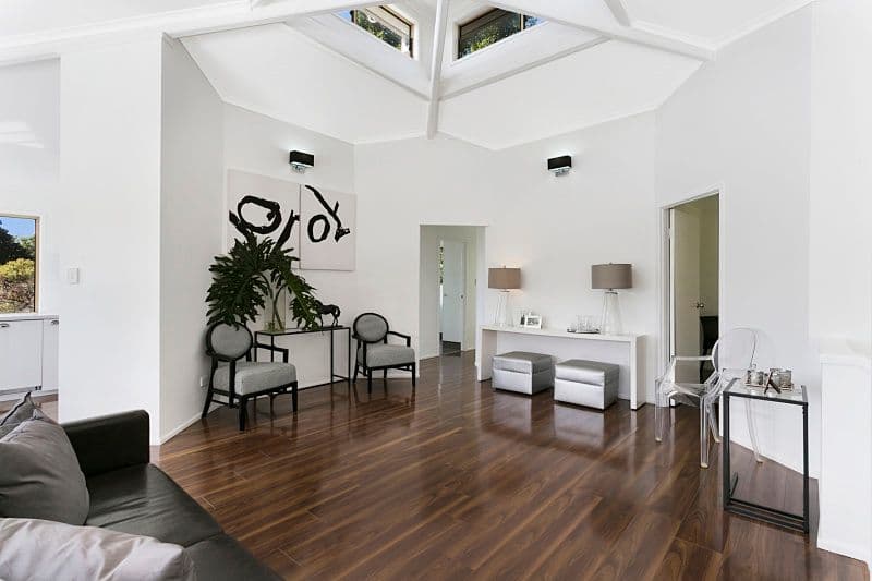 35 Rowena Street, Kenmore QLD 4069, Kenmore - Thumbnail 3