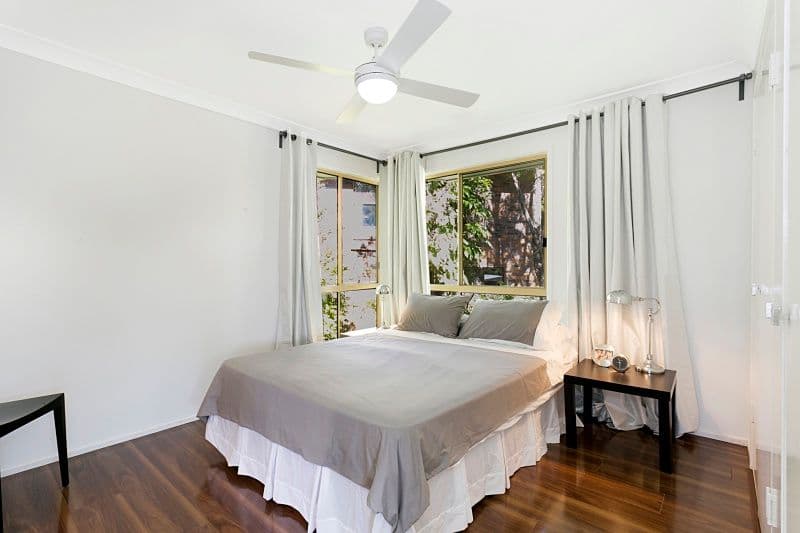 35 Rowena Street, Kenmore QLD 4069, Kenmore - Thumbnail 6