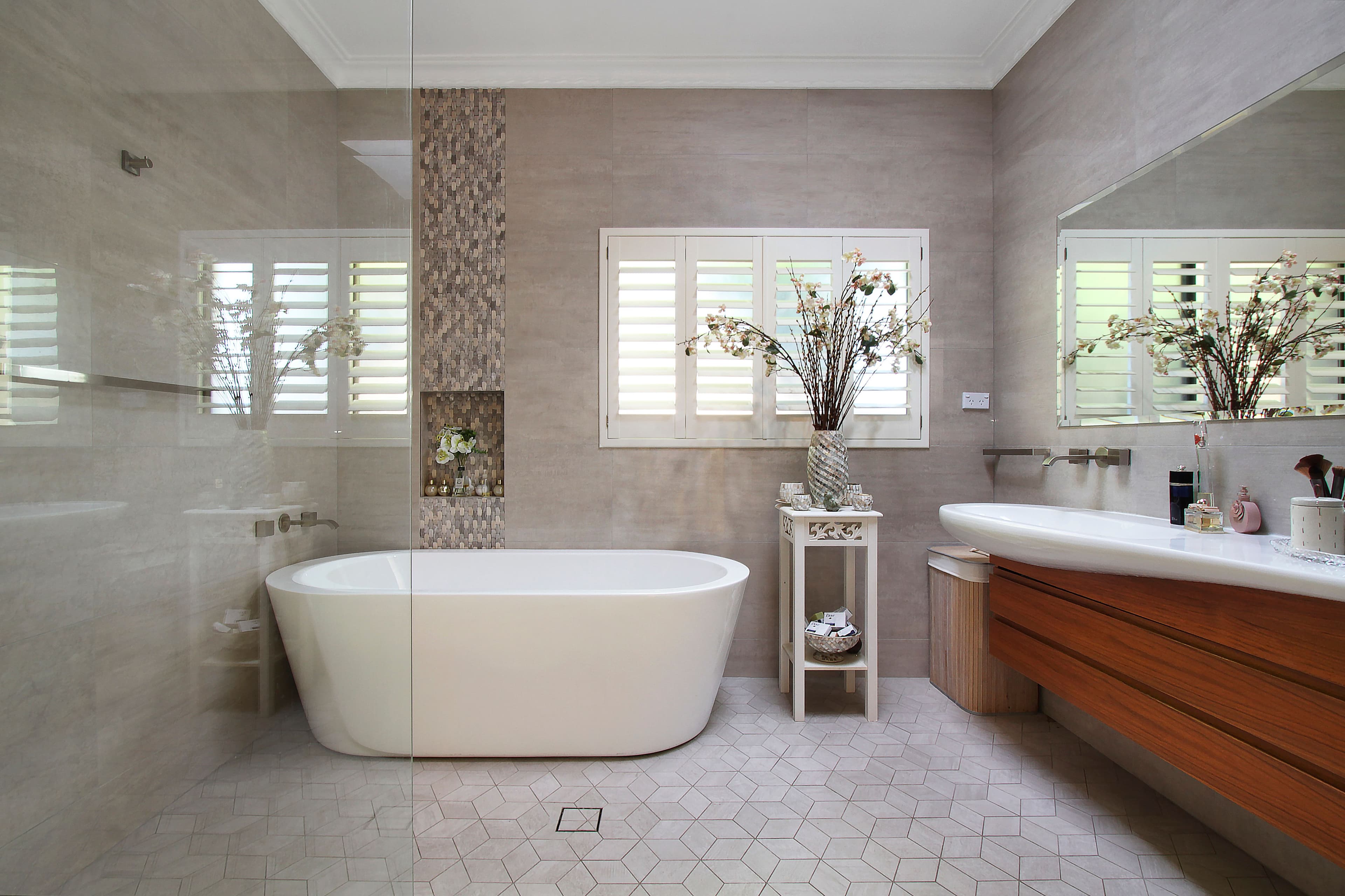 16 Sadlier Crescent, Fairfield West NSW 2165, Fairfield West - Thumbnail 2