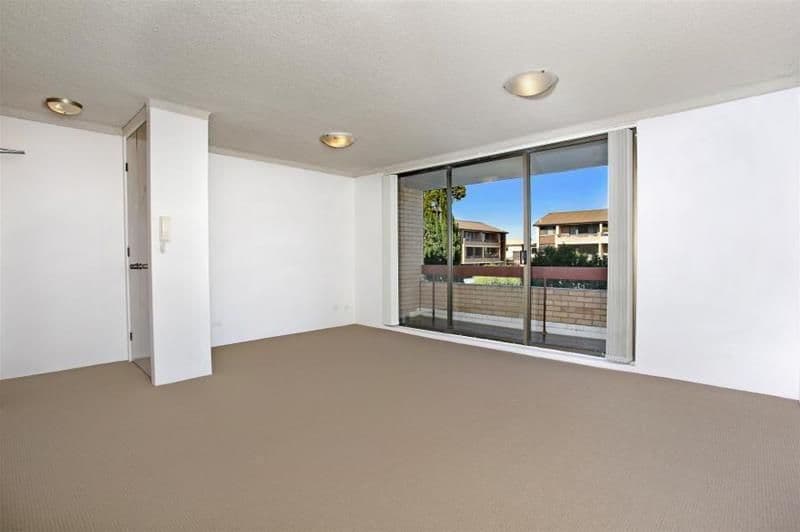 22 Tunbridge Street, MASCOT NSW 2020, Mascot - Thumbnail 2