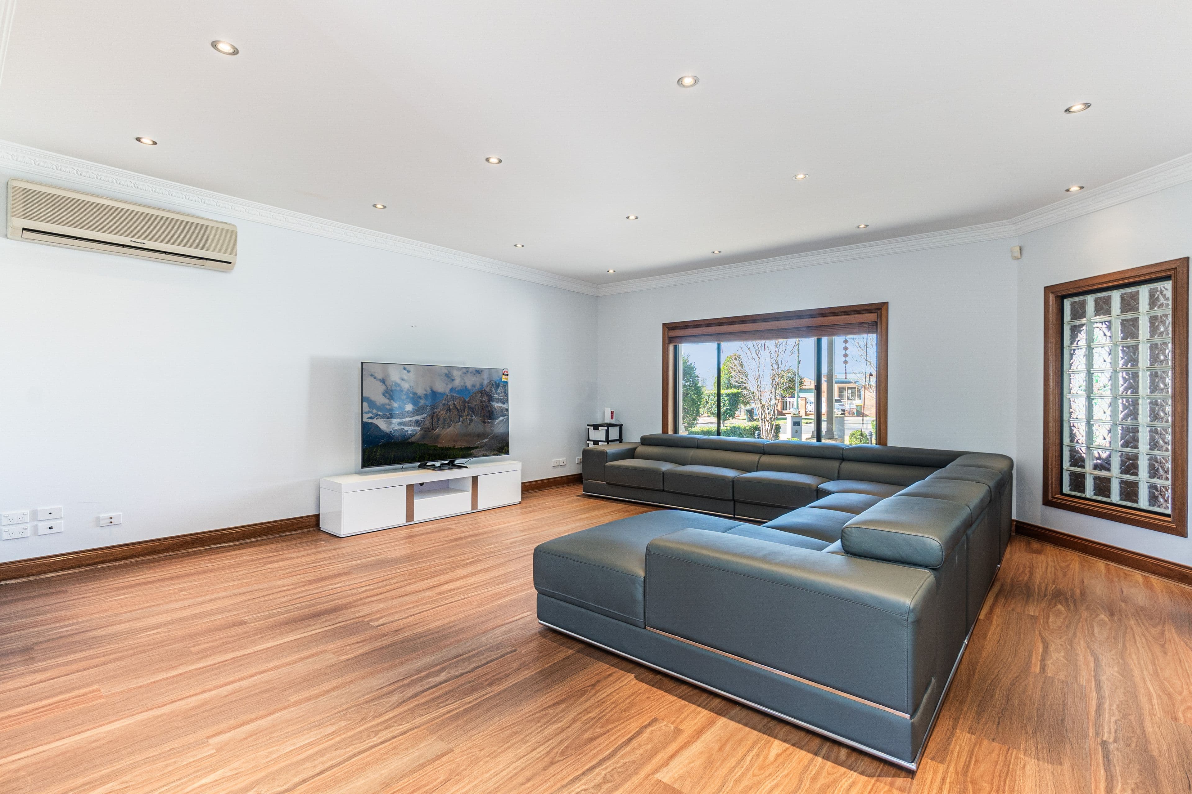 2 Highlands Crescent, Blacktown NSW 2148, Blacktown - Thumbnail 6