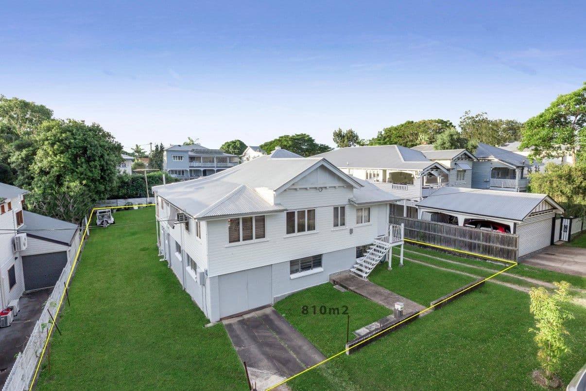 25 Sellheim Street, Grange QLD 4051, Grange - Thumbnail 2