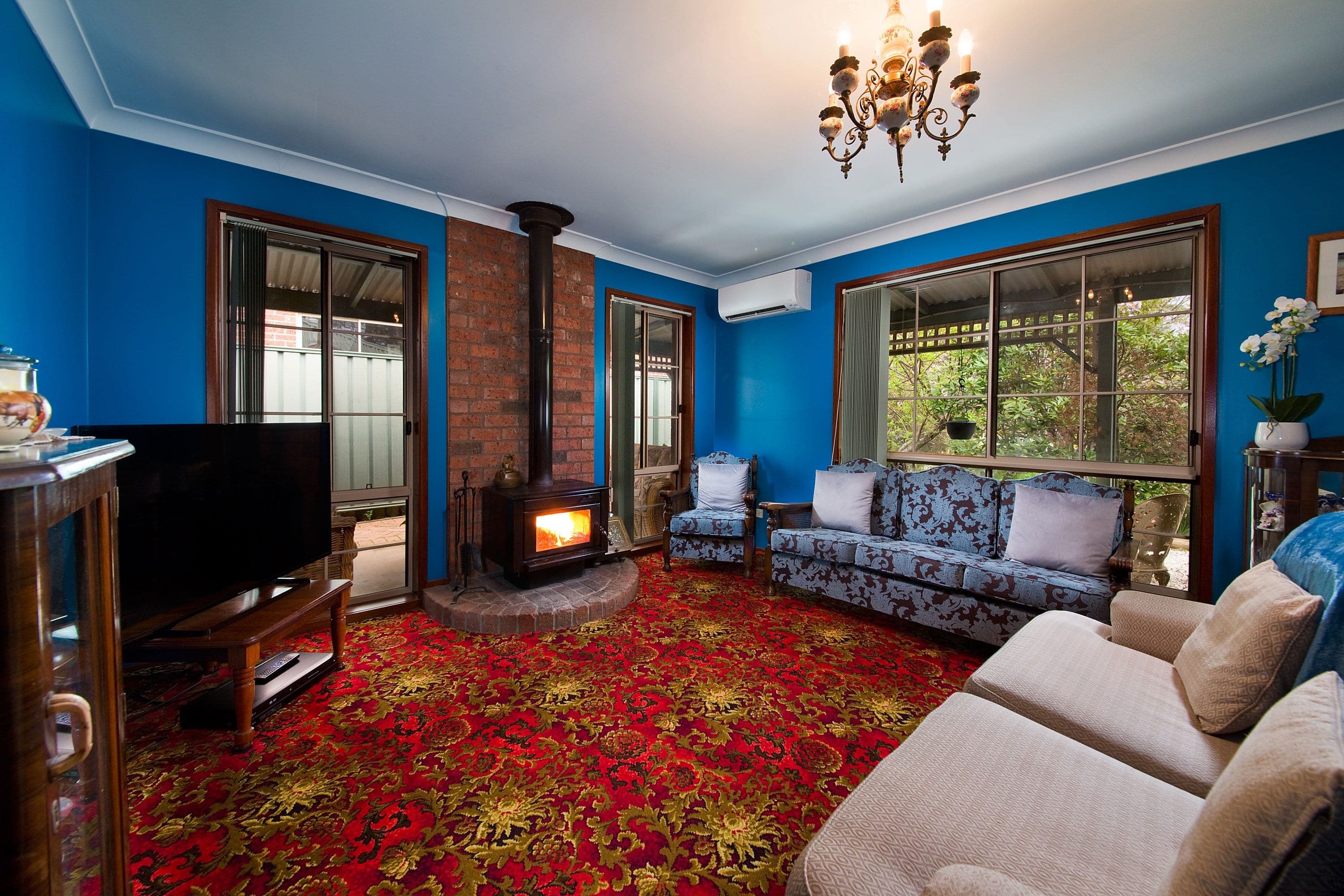 17 St Andrews Avenue, Blackheath - Thumbnail 2
