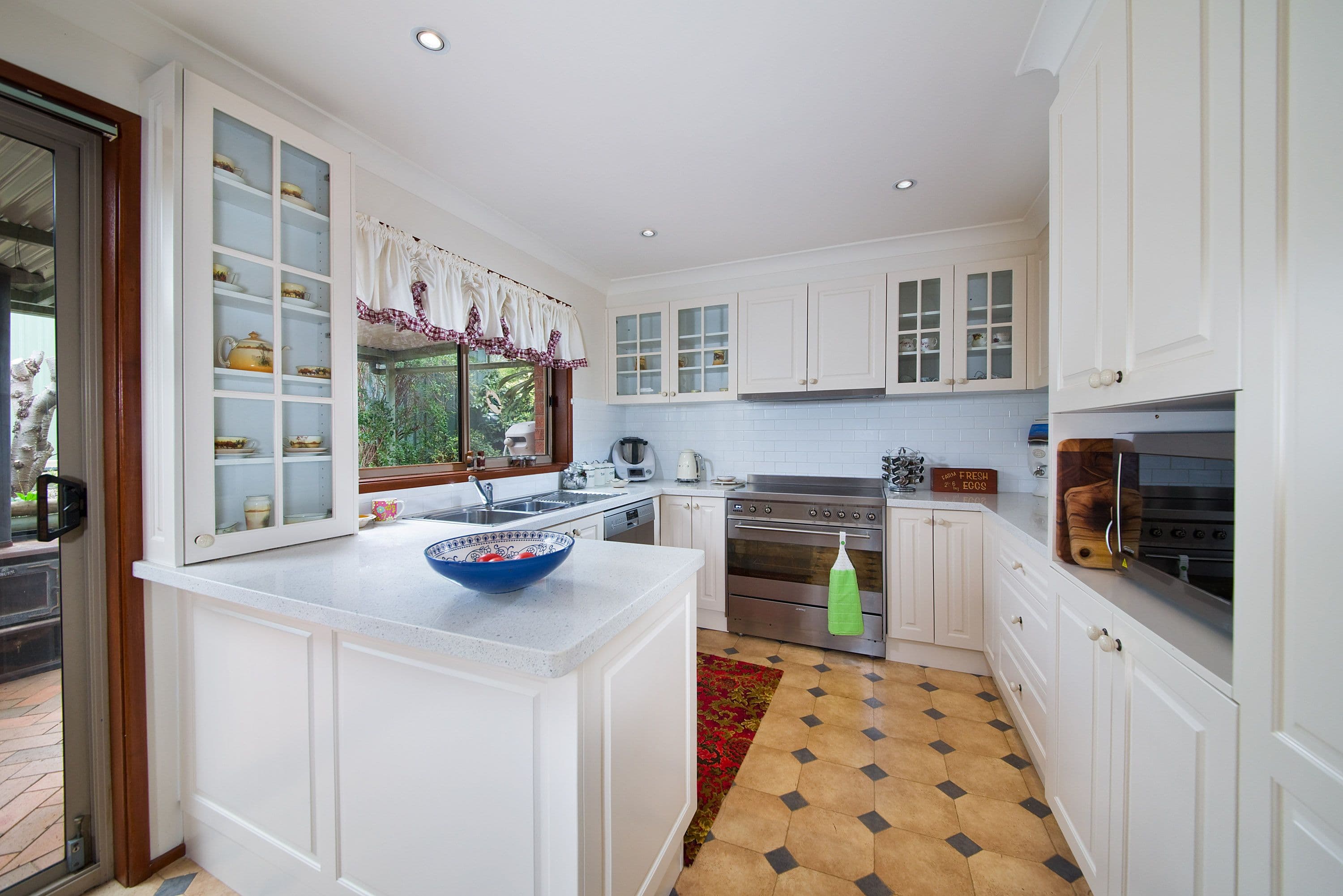 17 St Andrews Avenue, Blackheath - Thumbnail 3