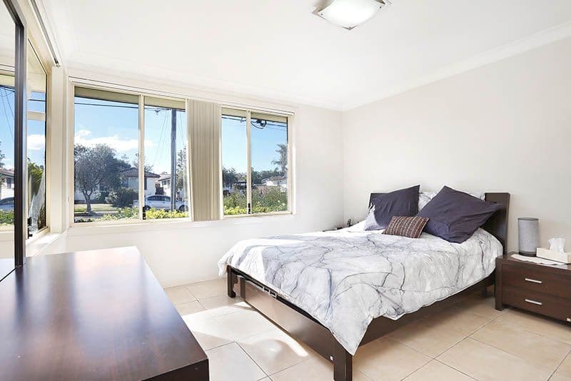 16 Lynesta Avenue, Fairfield West - Thumbnail 5