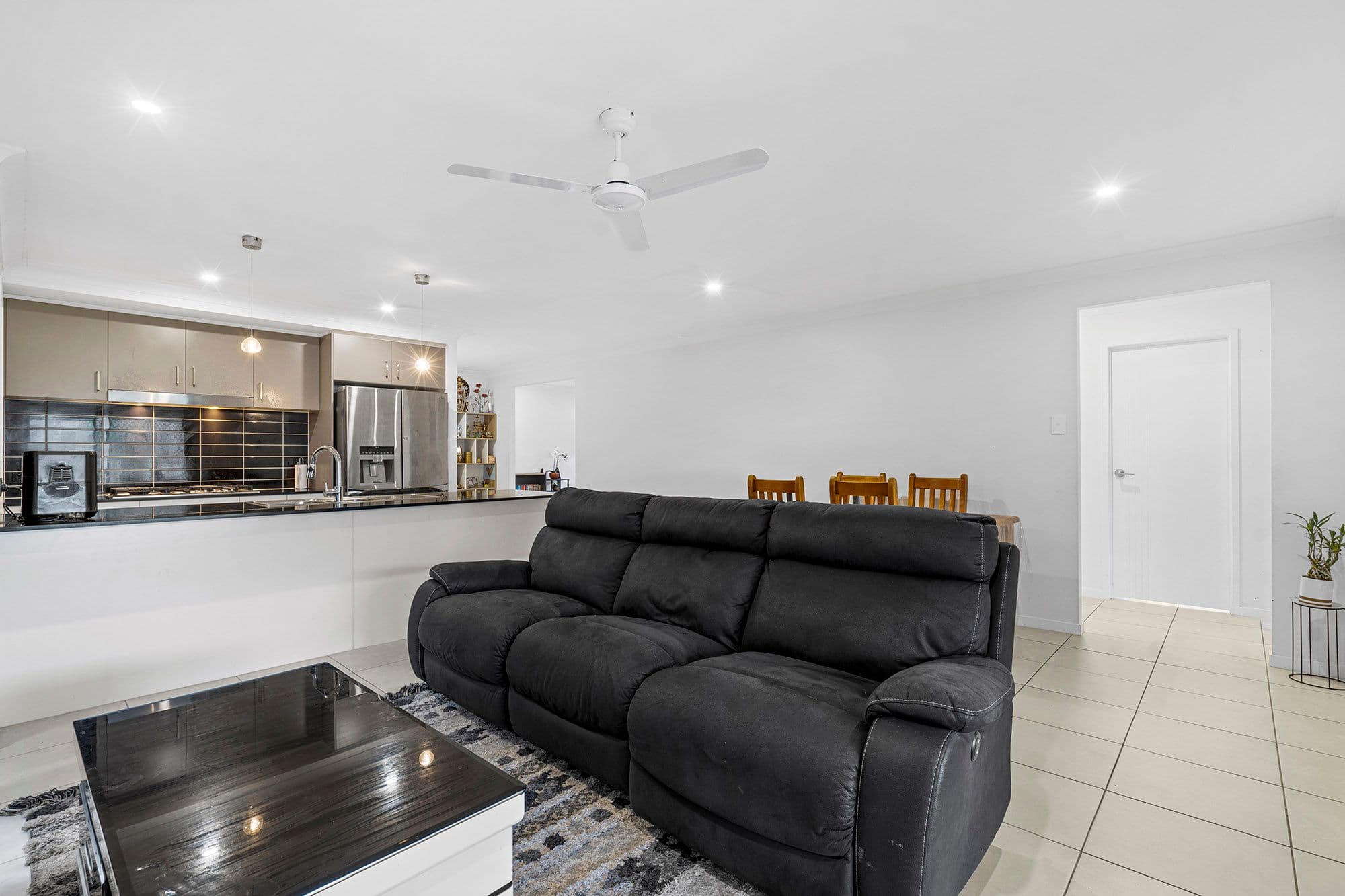 19 Mount Cooroora Street, Park Ridge QLD 4125, Park Ridge - Thumbnail 7