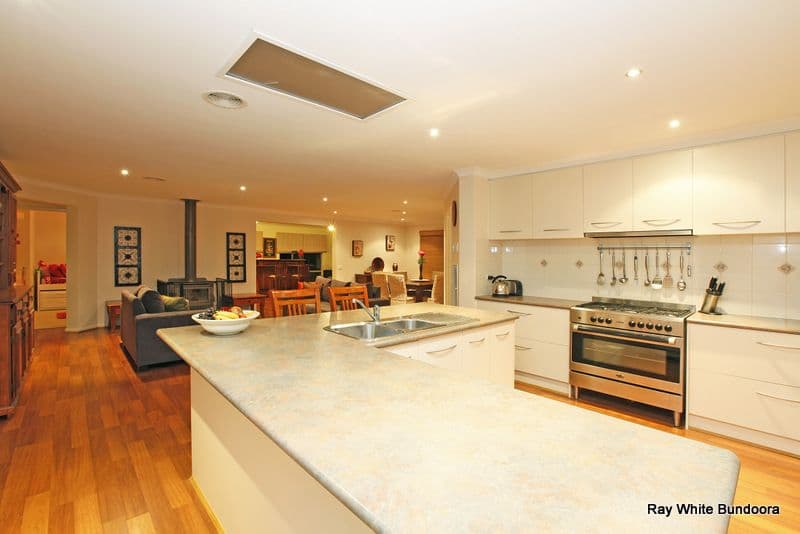 21 Fuschia Grove, SOUTH MORANG VIC 3752, South Morang - Thumbnail 3