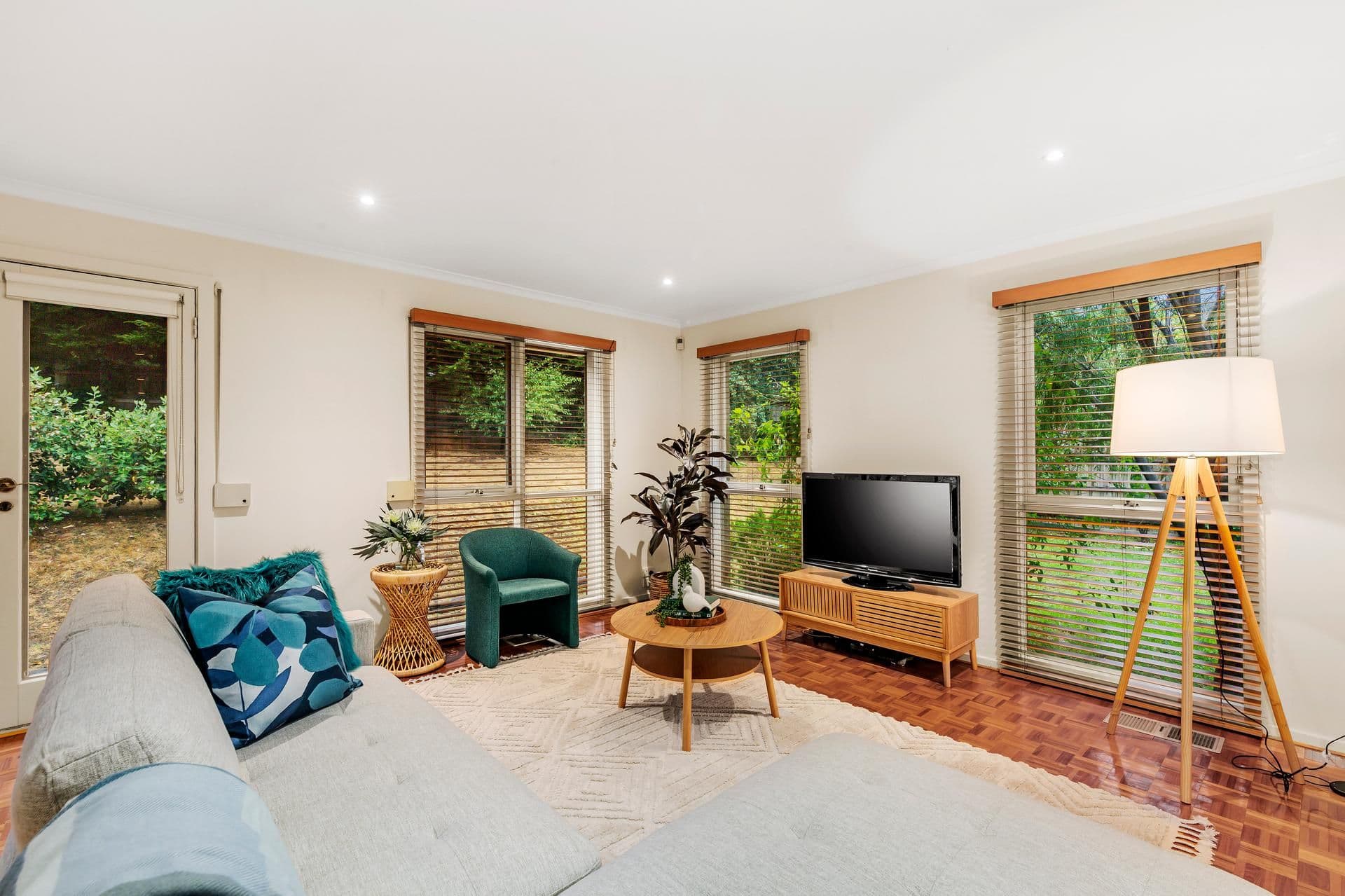 5 Jodie Court, Diamond Creek VIC 3089, Diamond Creek - Thumbnail 2