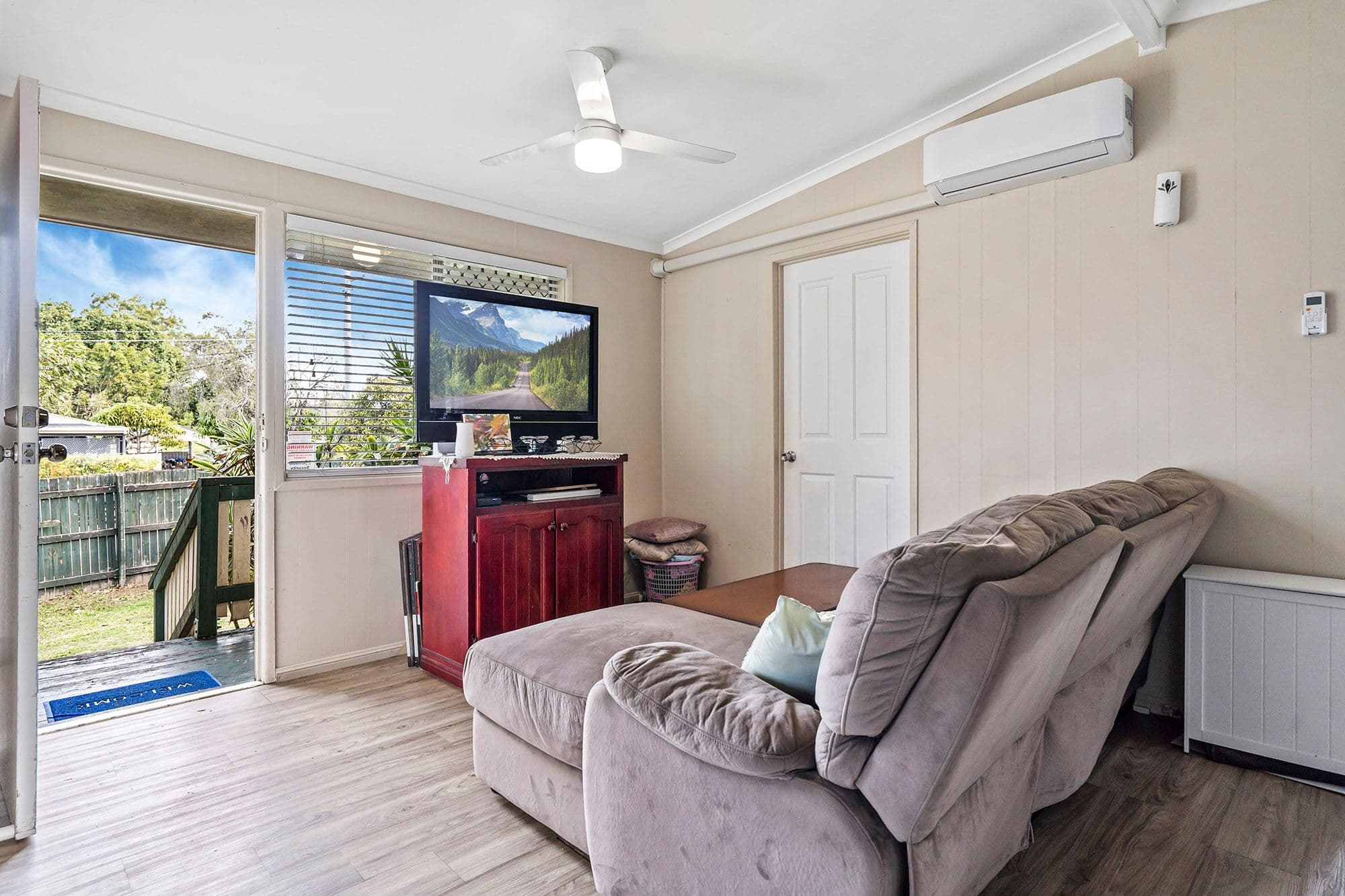 22 Victoria Street, Woodridge QLD 4114, Woodridge - Thumbnail 5