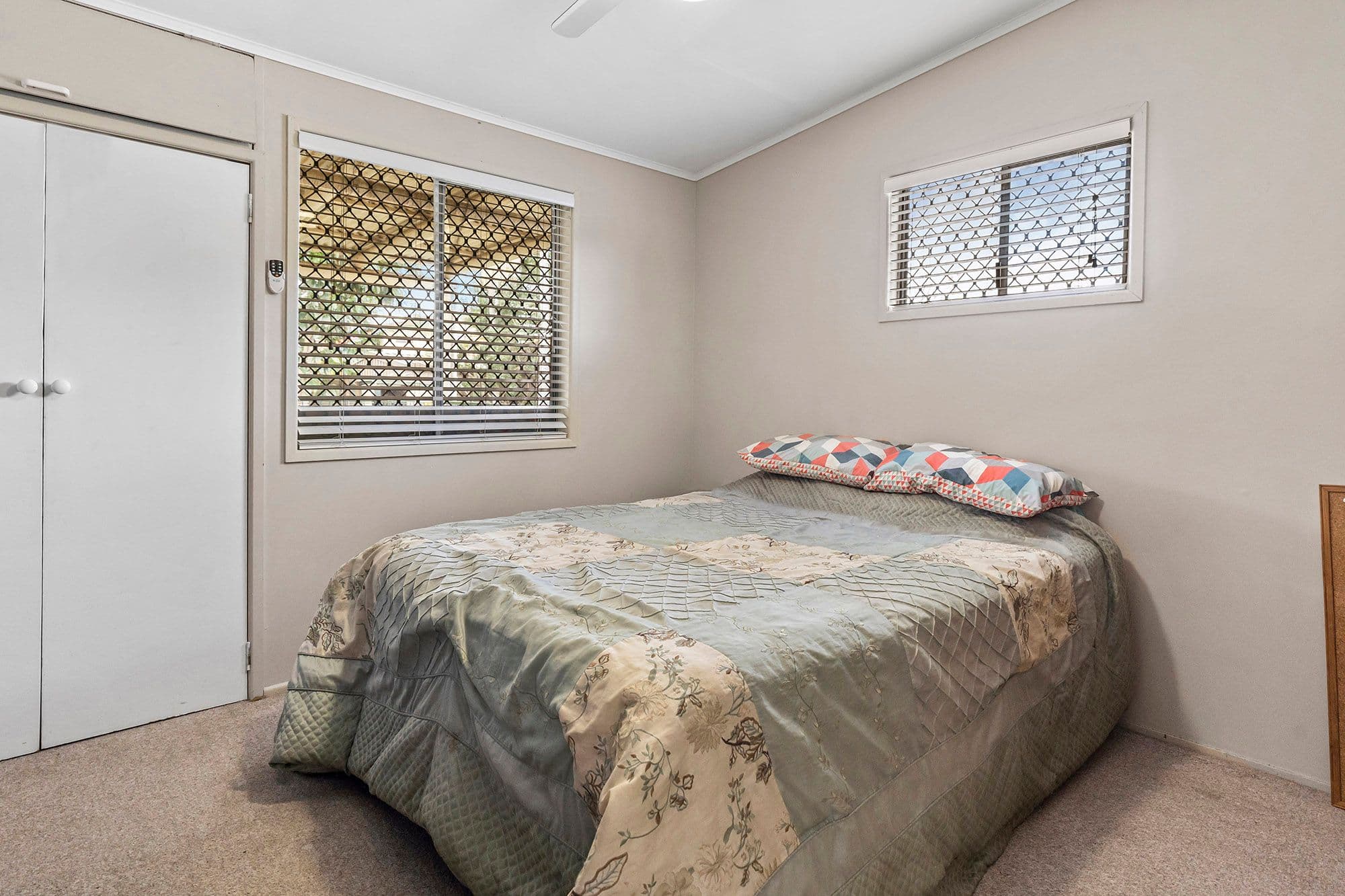 22 Victoria Street, Woodridge QLD 4114, Woodridge - Thumbnail 6
