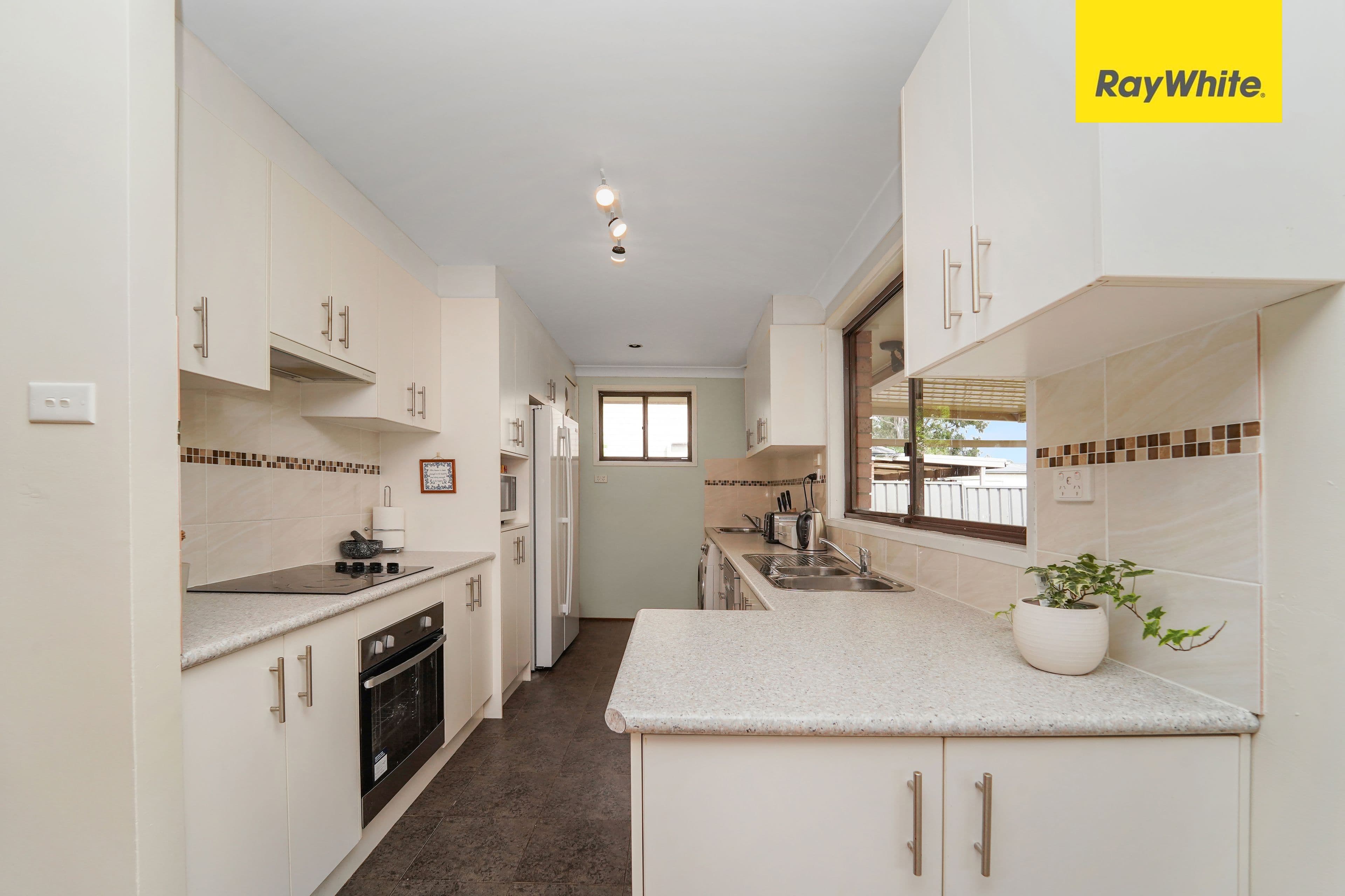 76 Shinnick Drive, Oakhurst NSW 2761, Oakhurst - Thumbnail 3
