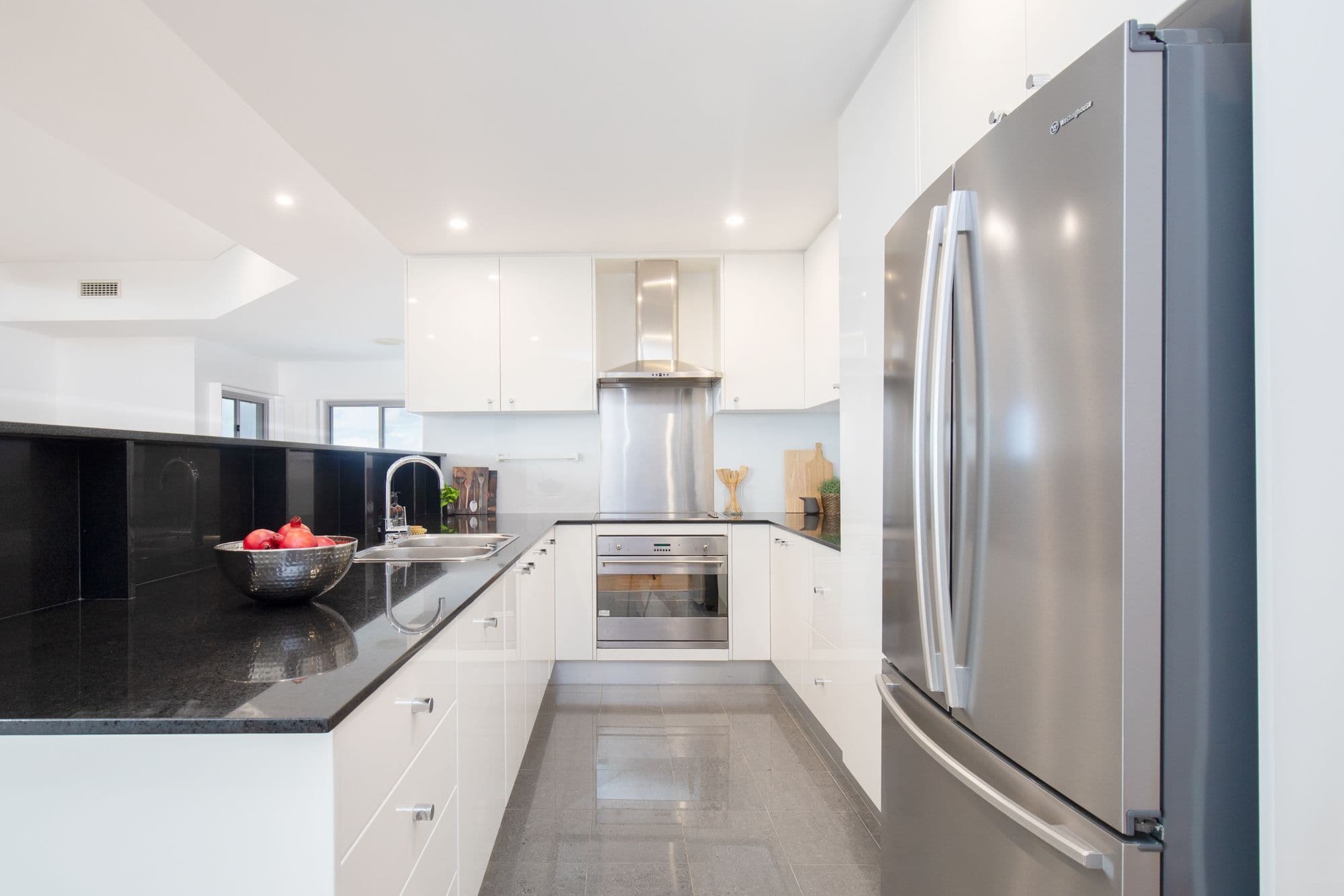 215 Pacific Highway, Charlestown NSW 2290, Charlestown - Thumbnail 3