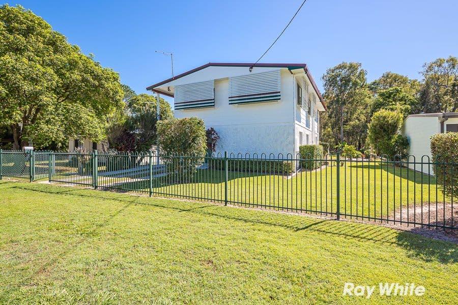 25 Whiting Street, Beachmere QLD 4510, Beachmere - Thumbnail 2