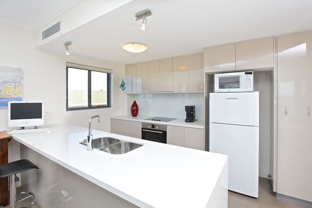 508 Marine Parade, BIGGERA WATERS QLD 4216, Biggera Waters - Thumbnail 4