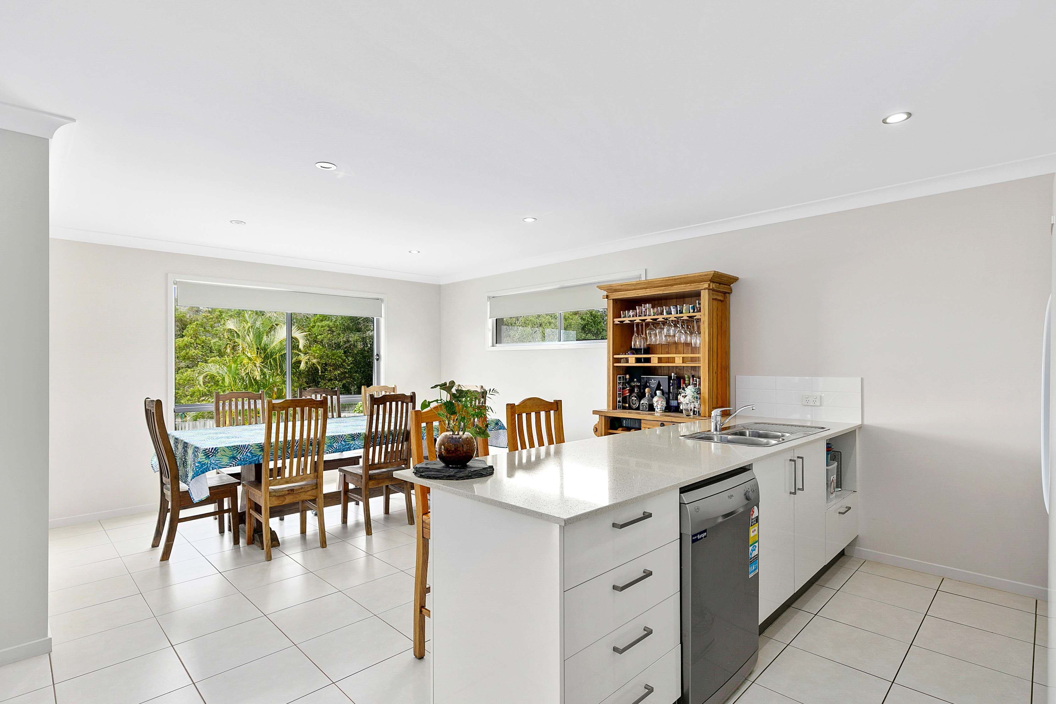 16 Steel Street, Nikenbah QLD 4655, Nikenbah - Thumbnail 3