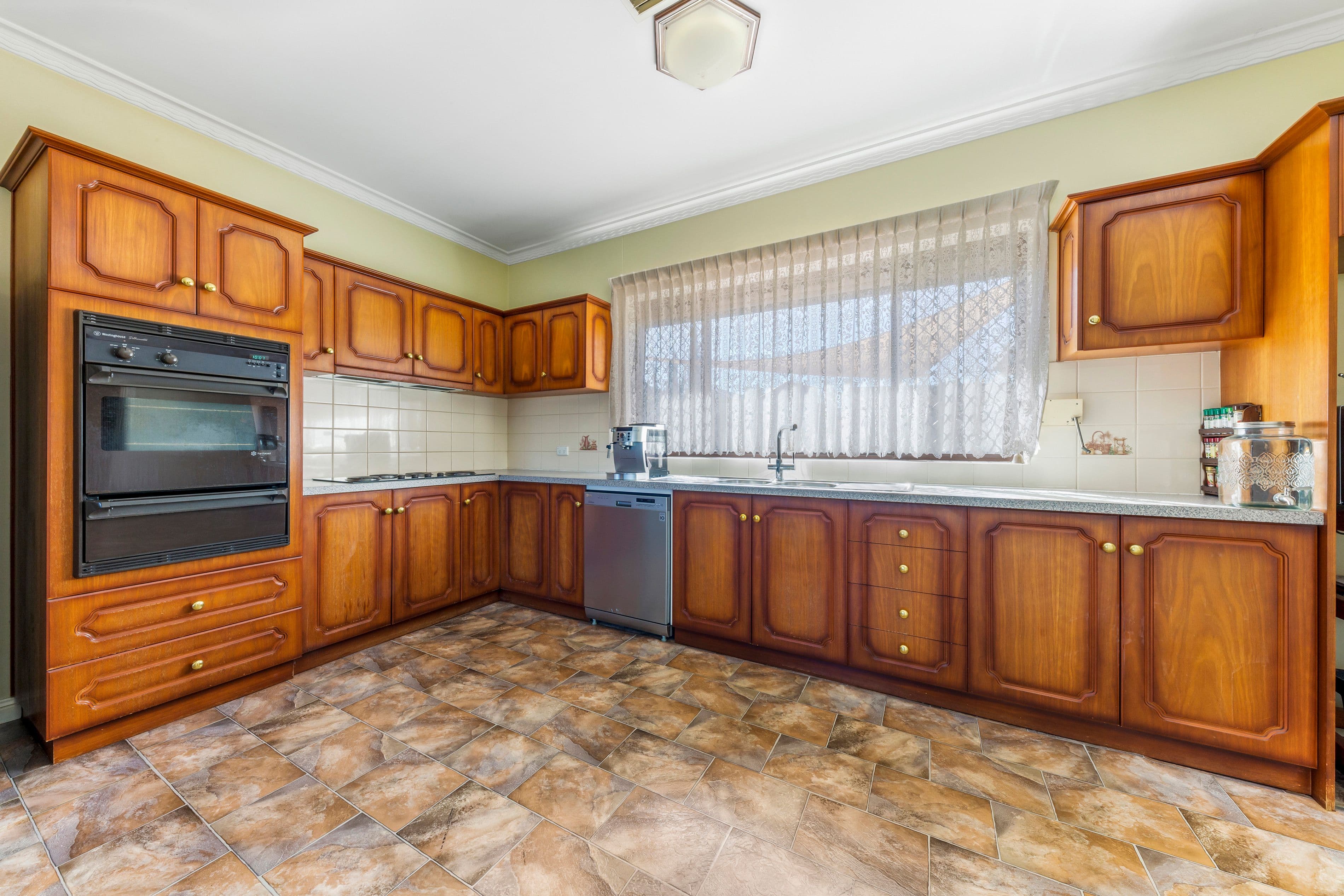 14 Chilworth Avenue, Enfield SA 5085, Enfield - Thumbnail 8