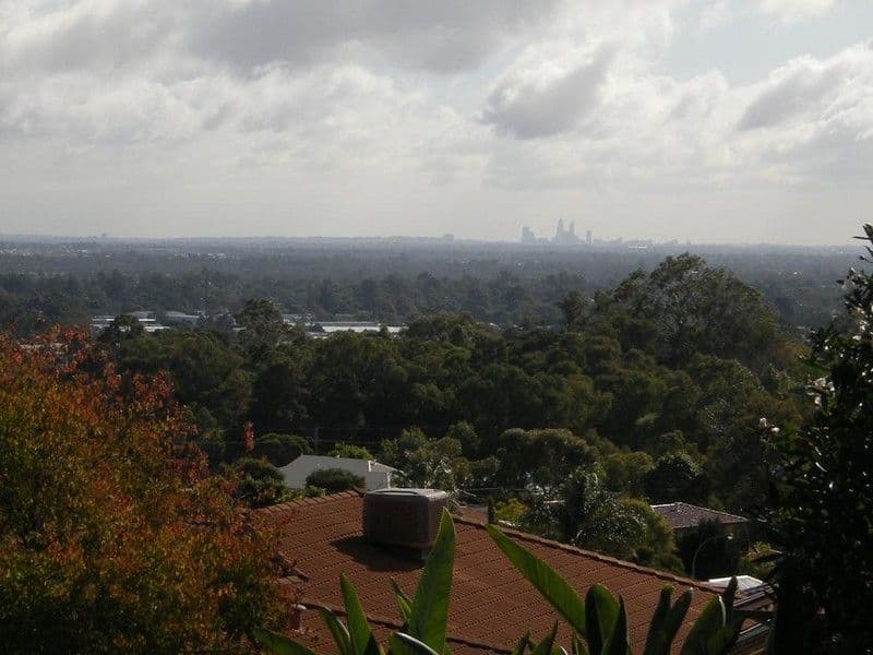 56 Henrietta Avenue, MOUNT NASURA WA 6112, Mount Nasura - Thumbnail 3