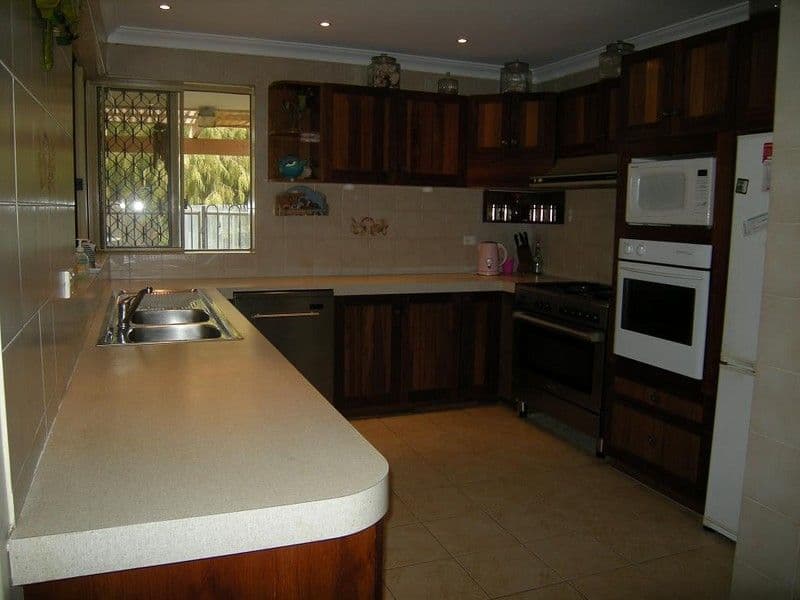 56 Henrietta Avenue, MOUNT NASURA WA 6112, Mount Nasura - Thumbnail 6