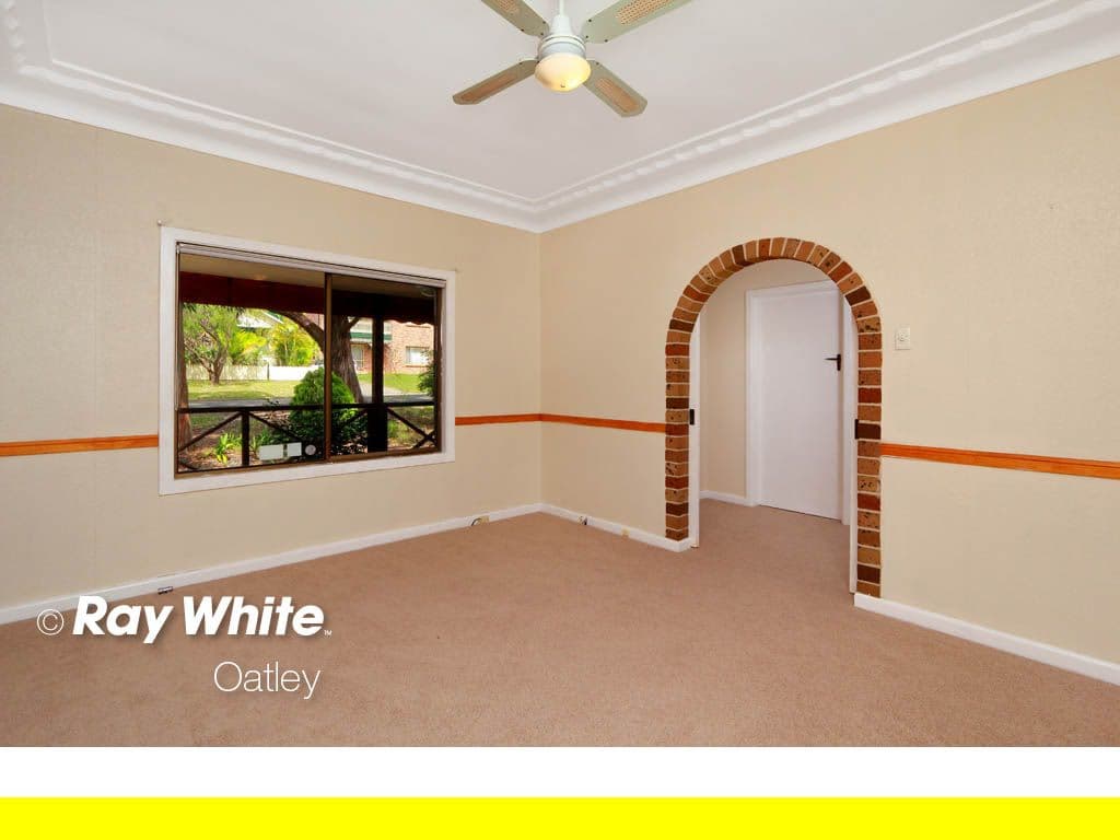 38 Seaforth Avenue, OATLEY NSW 2223, Oatley - Thumbnail 2