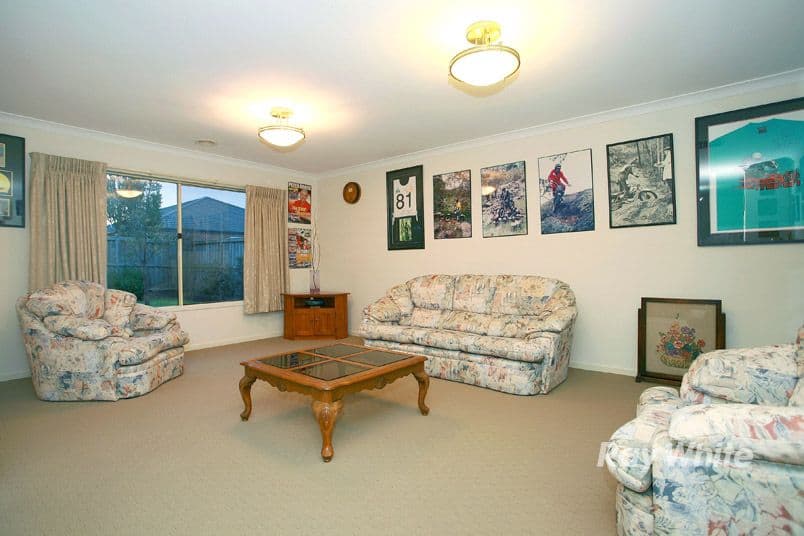 9 Tobin Way, LYNDHURST VIC 3975, Lyndhurst - Thumbnail 3