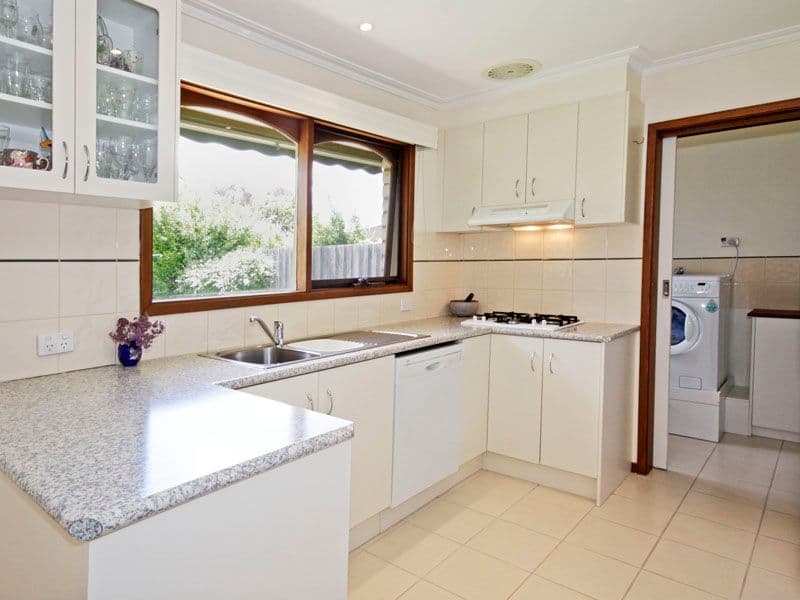 16 Clydesdale Crescent, BELMONT VIC 3216, Belmont - Thumbnail 2