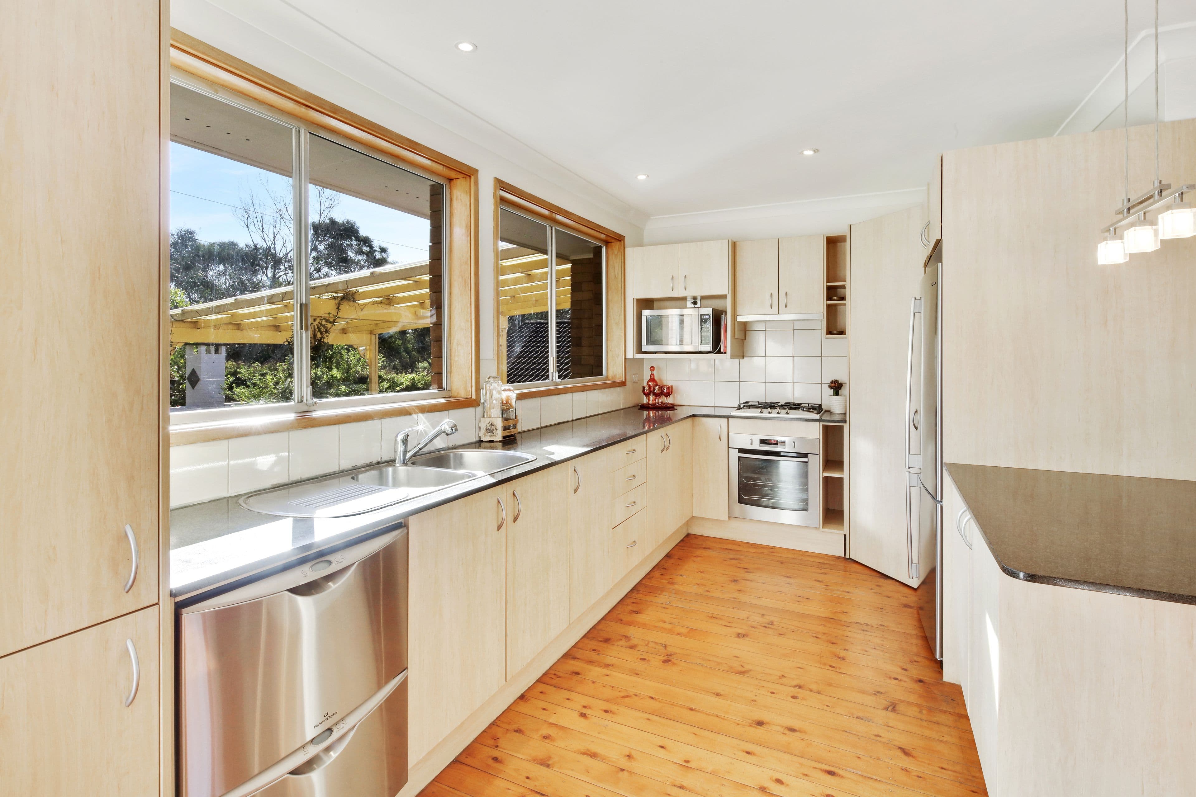 93 Kooringal Avenue, Thornleigh NSW 2120, Thornleigh - Thumbnail 4