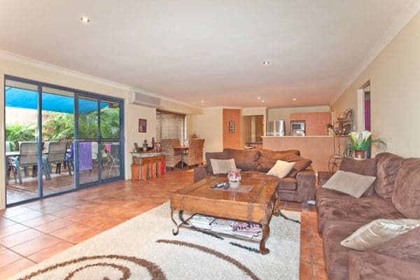 47  Tussock Crescent, ELANORA QLD 4221, Elanora - Thumbnail 3