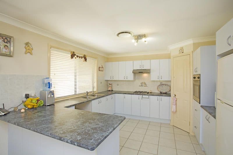 31 Waterford Way, GLENMORE PARK NSW 2745, Glenmore Park - Thumbnail 4