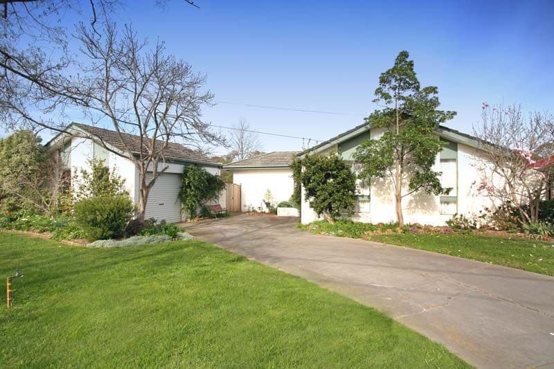 30  Pascall Street, MOUNT WAVERLEY VIC 3149, Mount Waverley - Image 1