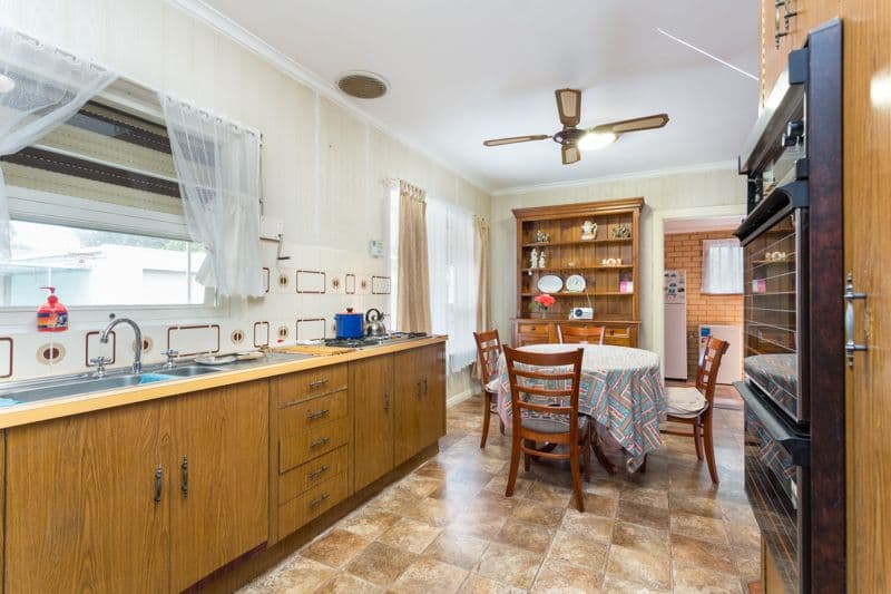 16 Parukala Street, Flinders Park SA 5025, Flinders Park - Thumbnail 6