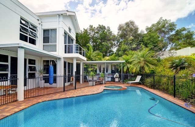 7069 Riverview Crescent, SANCTUARY COVE QLD 4212, Sanctuary Cove - Image 1