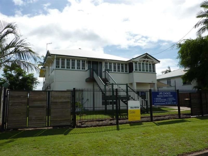 206 Buchan Street, BUNGALOW QLD 4870, Bungalow - Image 1