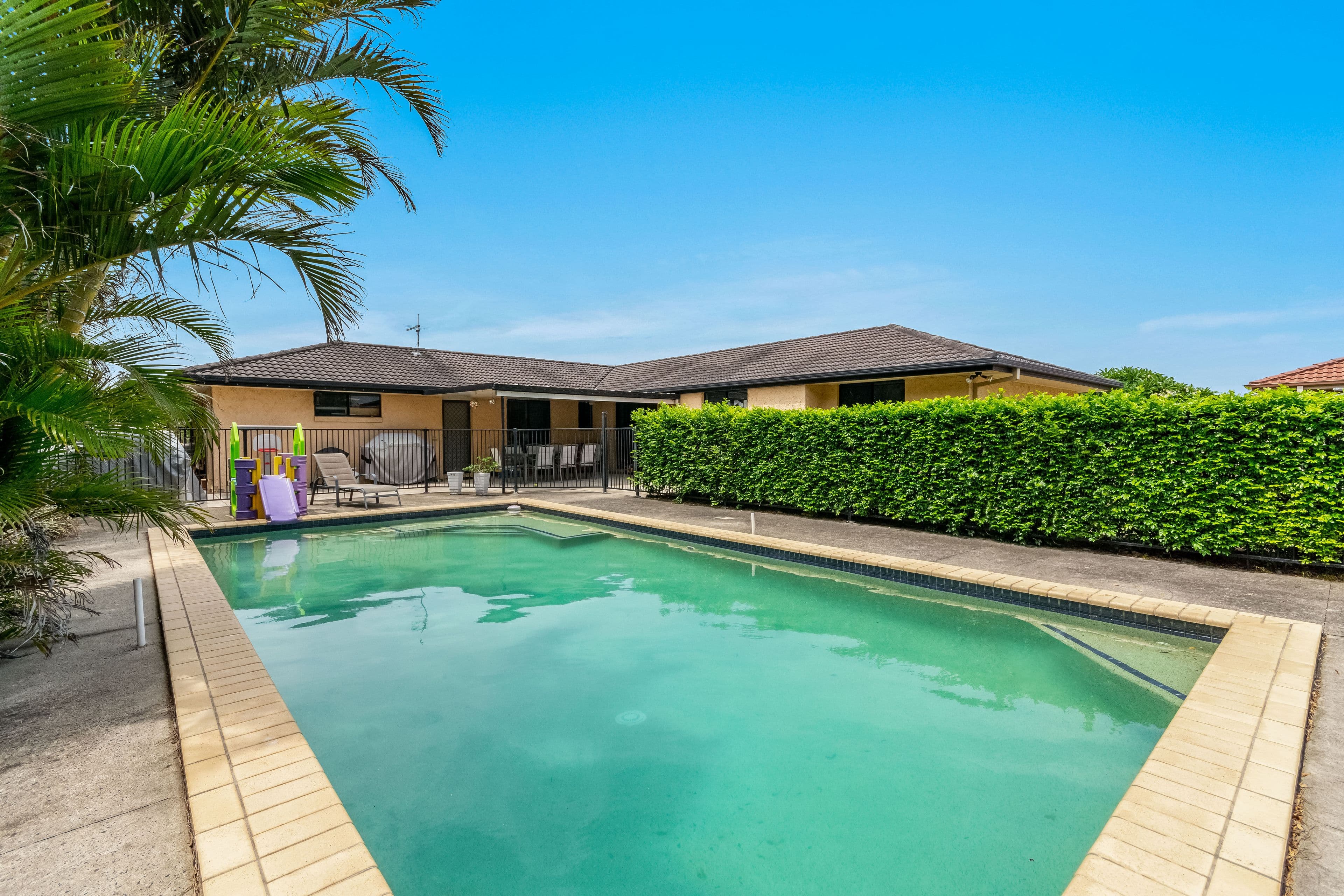 2 Bayview Drive, Yamba NSW 2464, Yamba - Thumbnail 2