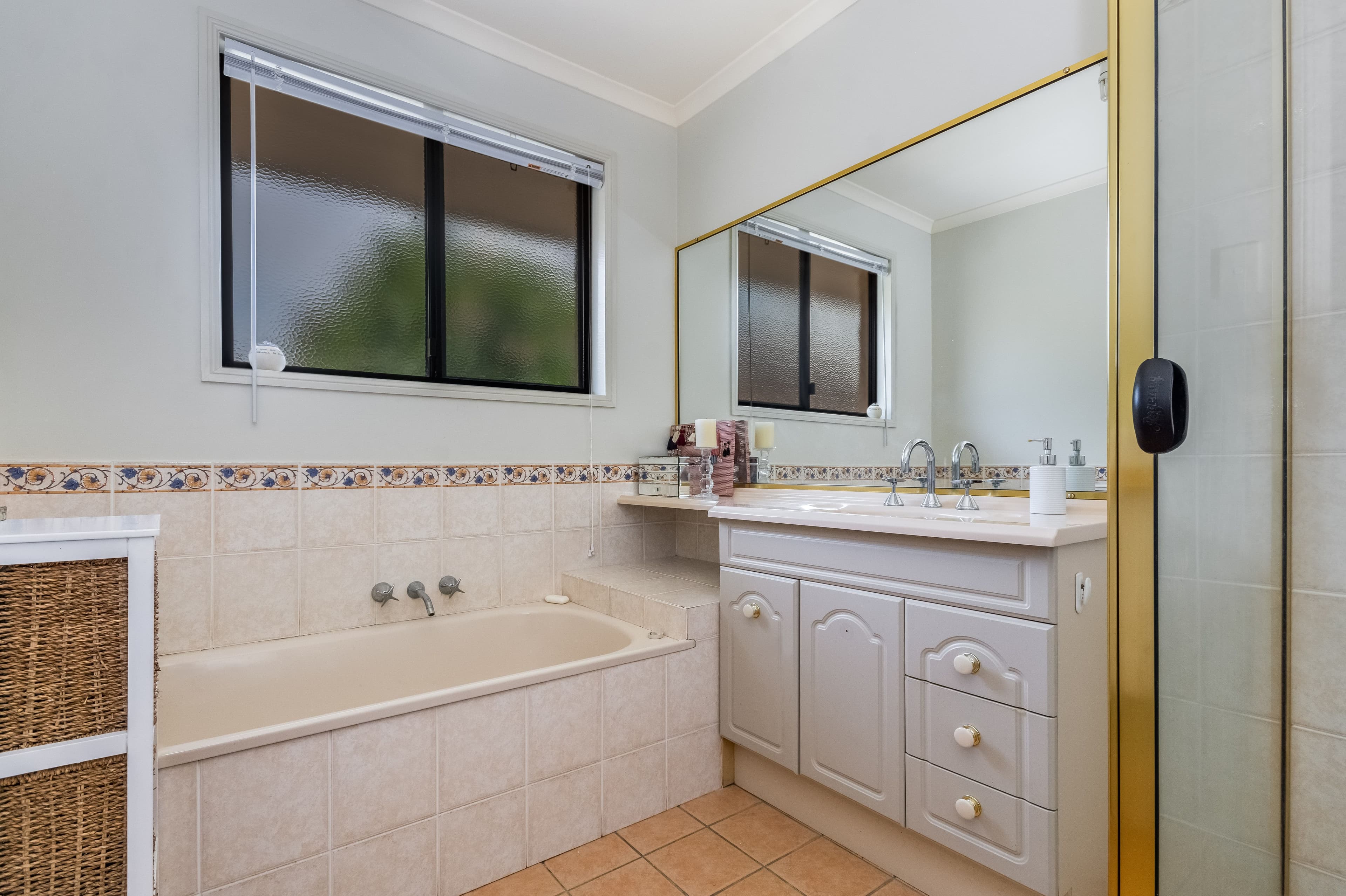 2 Bayview Drive, Yamba NSW 2464, Yamba - Thumbnail 7