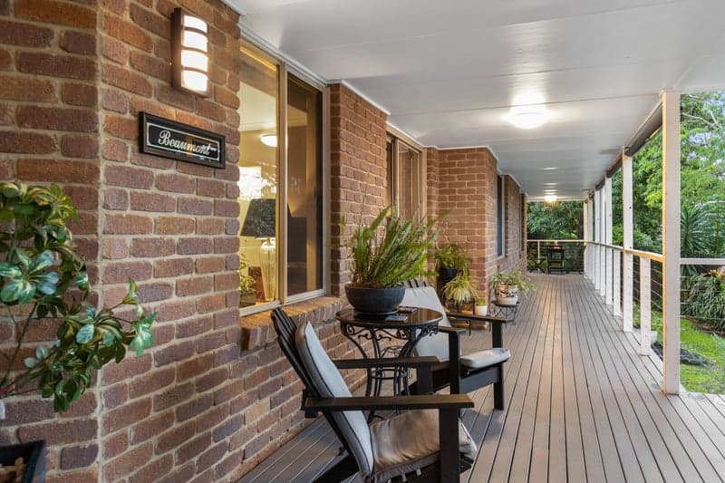 11 Castlewood Close, Kenmore Hills - Thumbnail 2