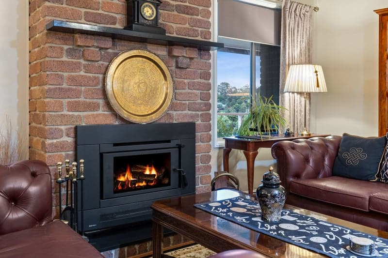 11 Castlewood Close, Kenmore Hills - Thumbnail 4