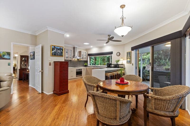 11 Castlewood Close, Kenmore Hills - Thumbnail 6