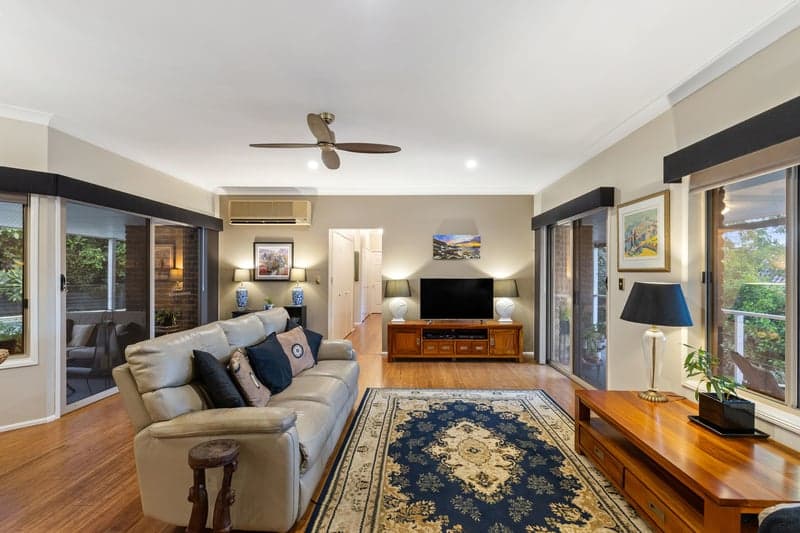 11 Castlewood Close, Kenmore Hills - Thumbnail 8