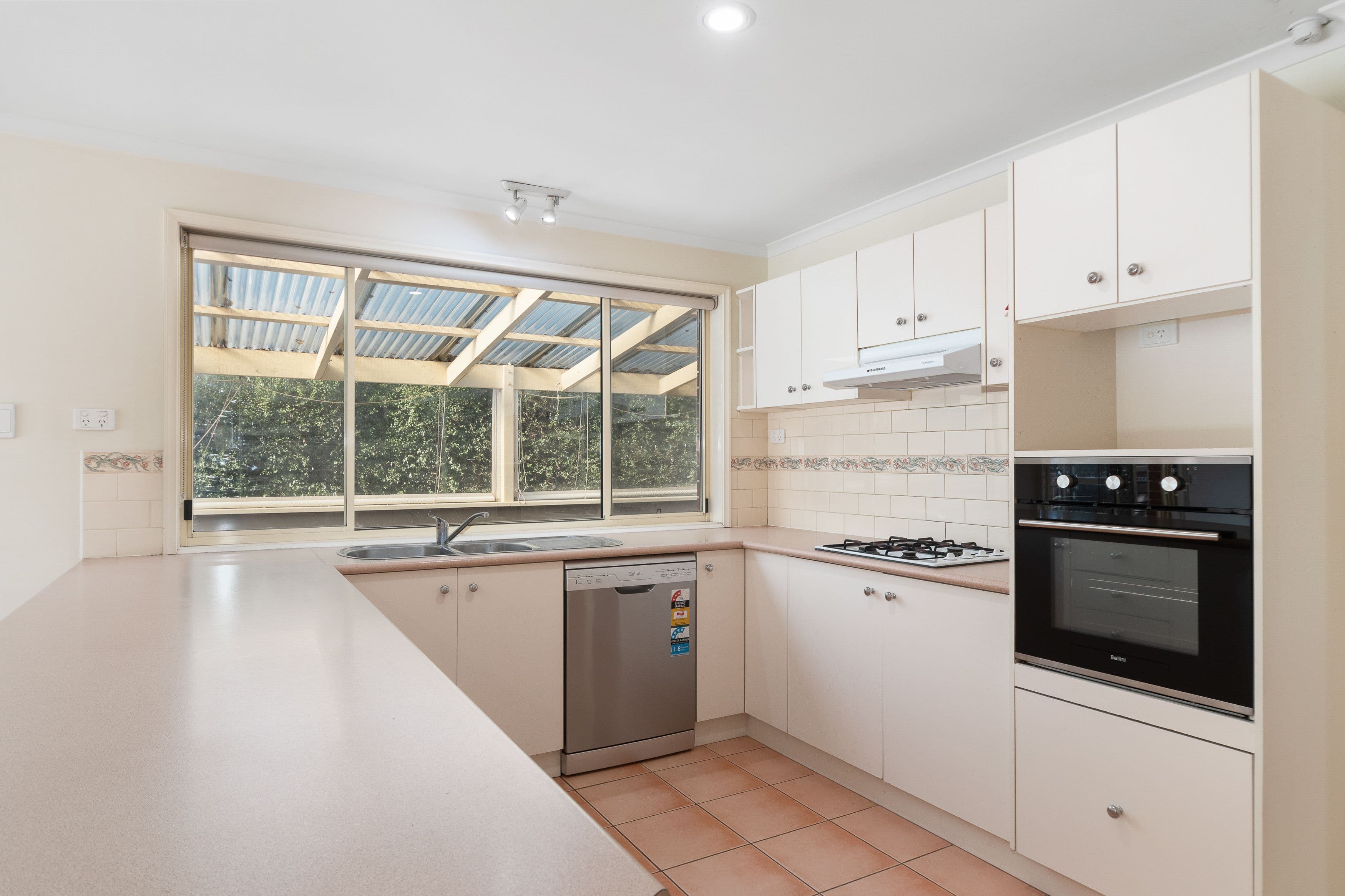 23 Bevnol Road, Langwarrin VIC 3910, Langwarrin - Thumbnail 3