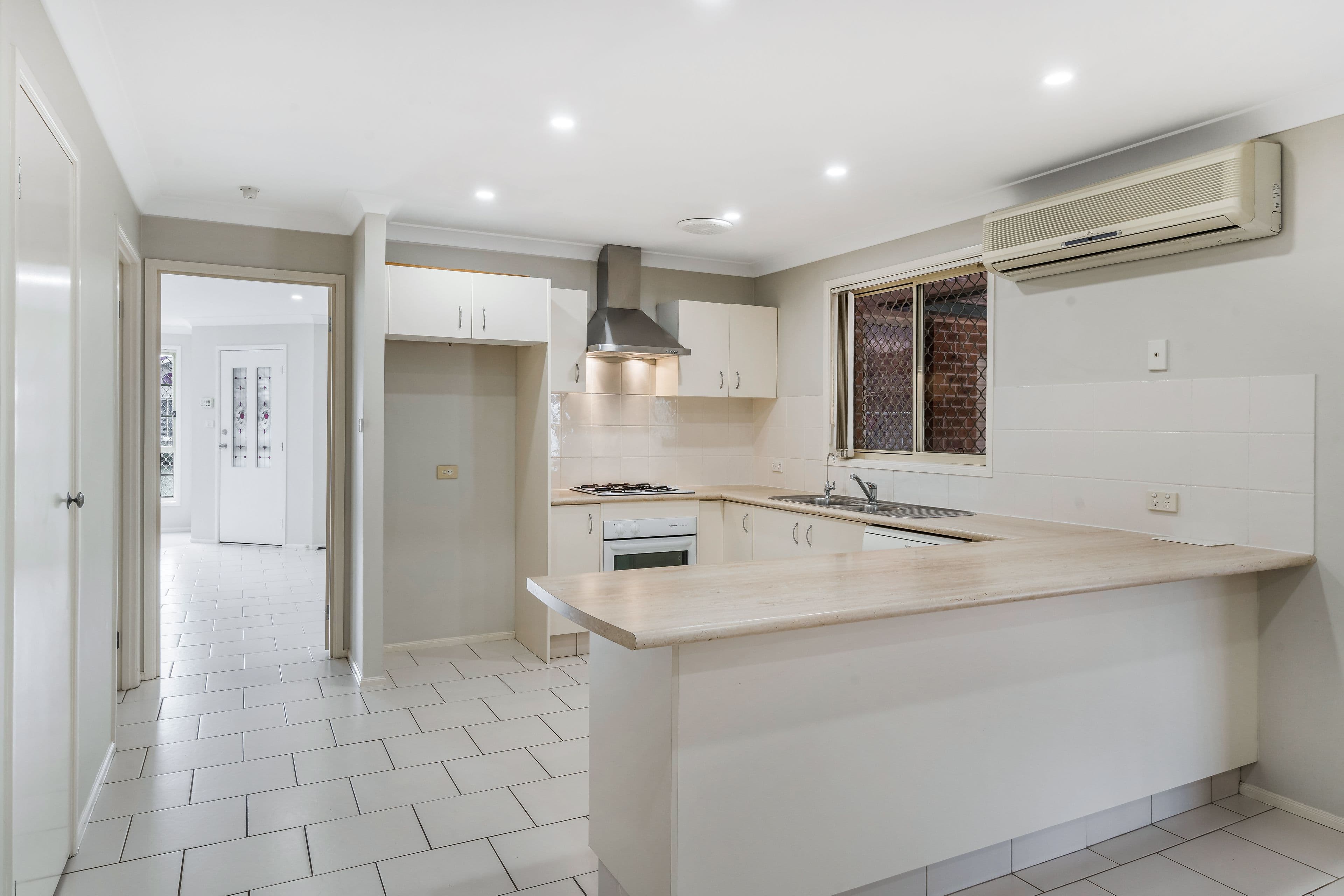 6 Domenic Close, Hoxton Park NSW 2171, Hoxton Park - Thumbnail 8