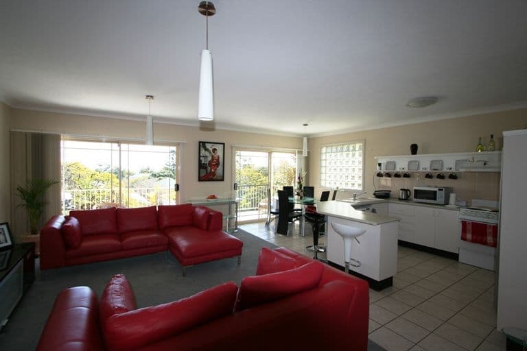 90 Ernest Street, MANLY QLD 4179, Manly - Thumbnail 2