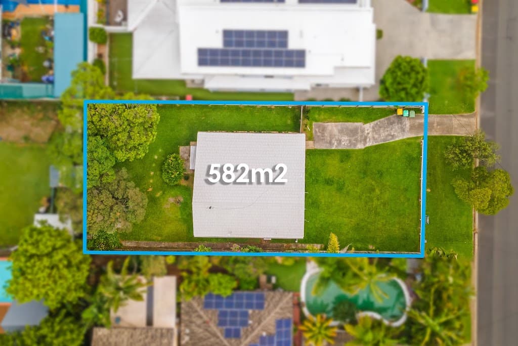 42 Drury Avenue, Southport, QLD, 4215, Southport - Thumbnail 3