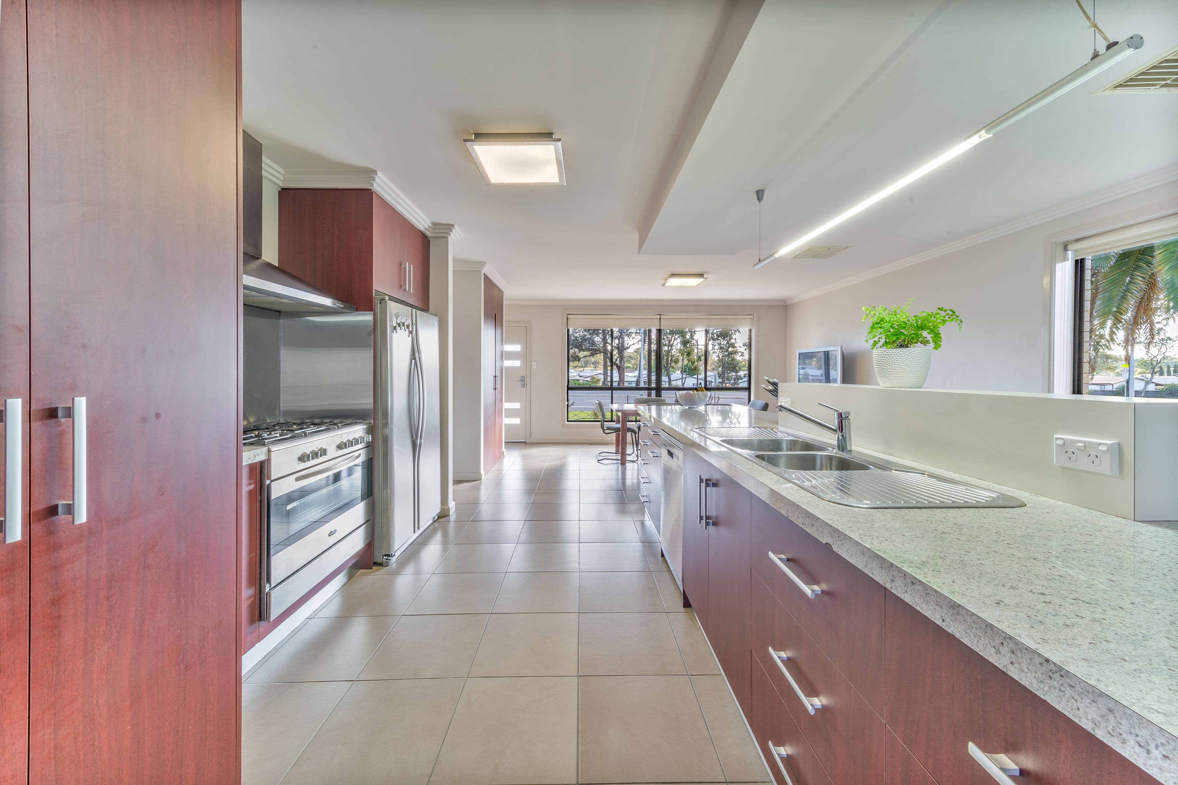 5770 Calder Highway, Kangaroo Flat VIC 3555, Kangaroo Flat - Thumbnail 3