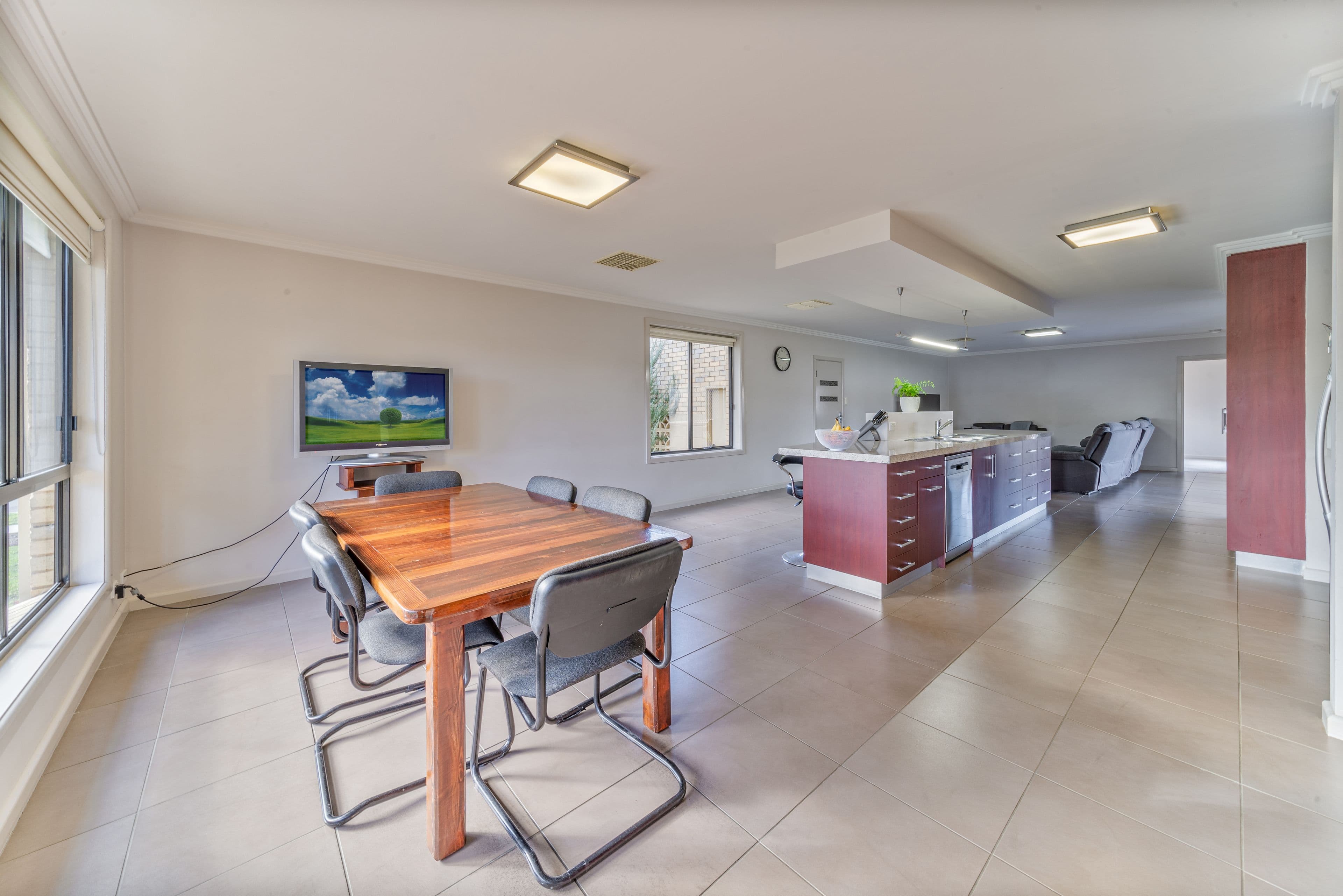 5770 Calder Highway, Kangaroo Flat VIC 3555, Kangaroo Flat - Thumbnail 5