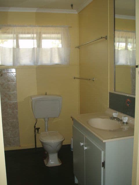 43 Sturt Street, CHARLEVILLE QLD 4470, Charleville - Thumbnail 6