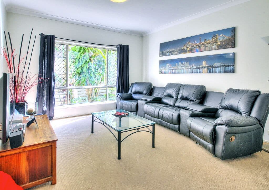 14 Yvonne Road, EIGHT MILE PLAINS QLD 4113, Eight Mile Plains - Thumbnail 3