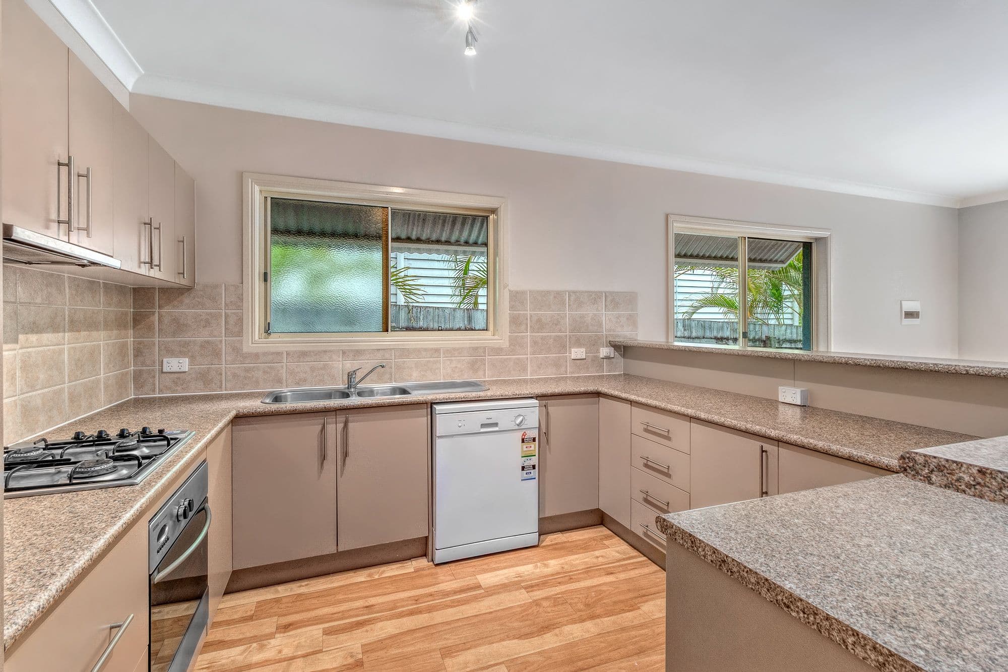 832 Waterworks Road, The Gap QLD 4061, The Gap - Thumbnail 4